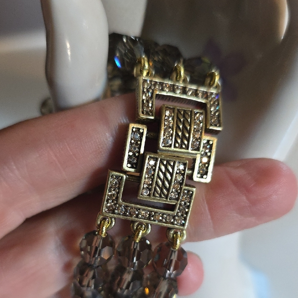 Vintage Heidi Daus Smoky Crystal Jewelry Set with Gold Accents - Picture 9 of 12